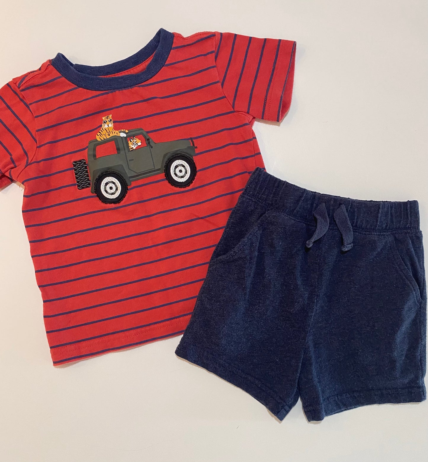 18-24 mois | Ensemble Pekkle et George