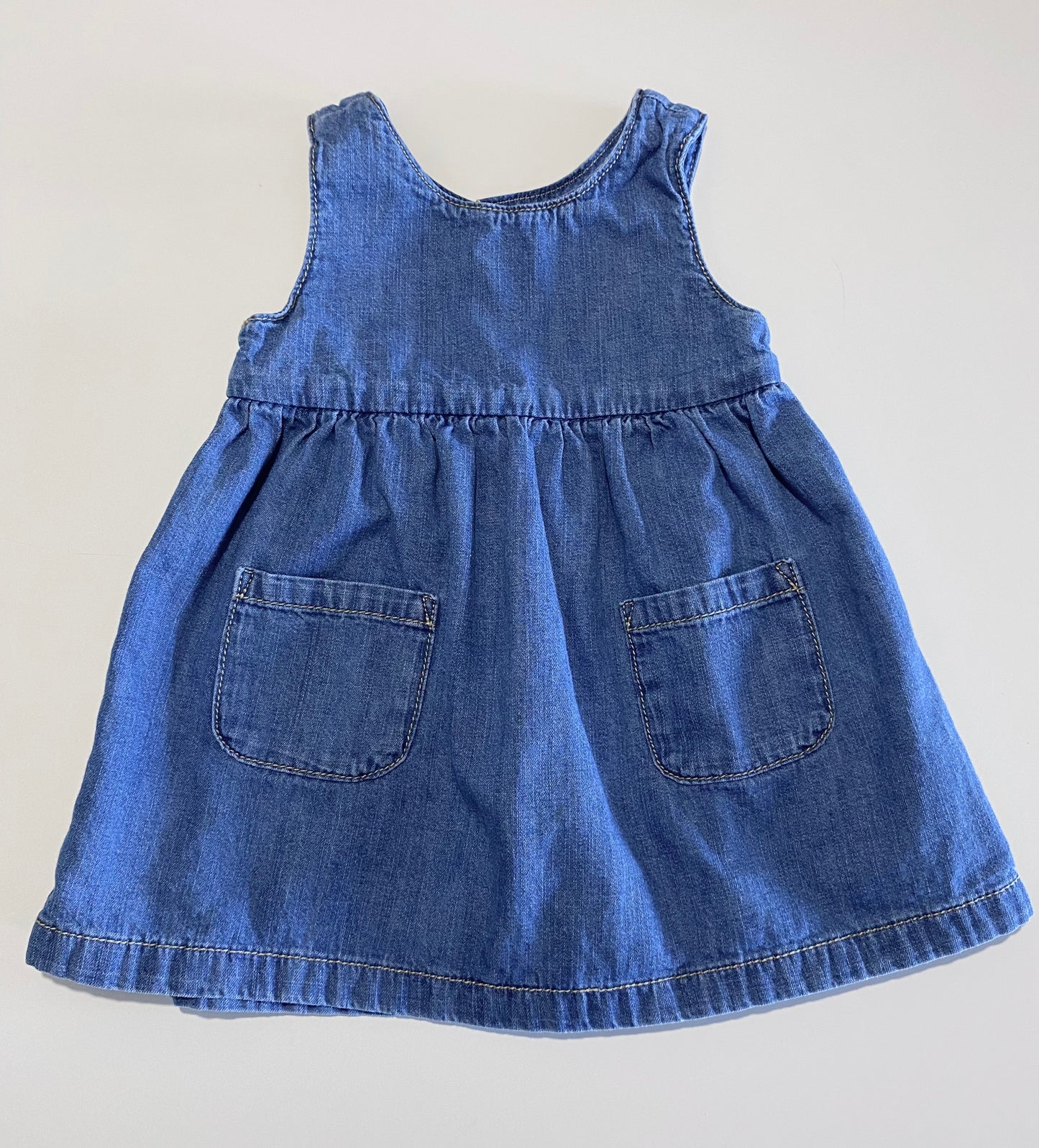 6-9 mois | Robe en denim Carter’s Little Planet