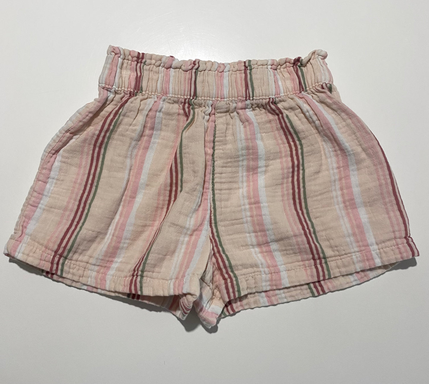 3 ans | Short George