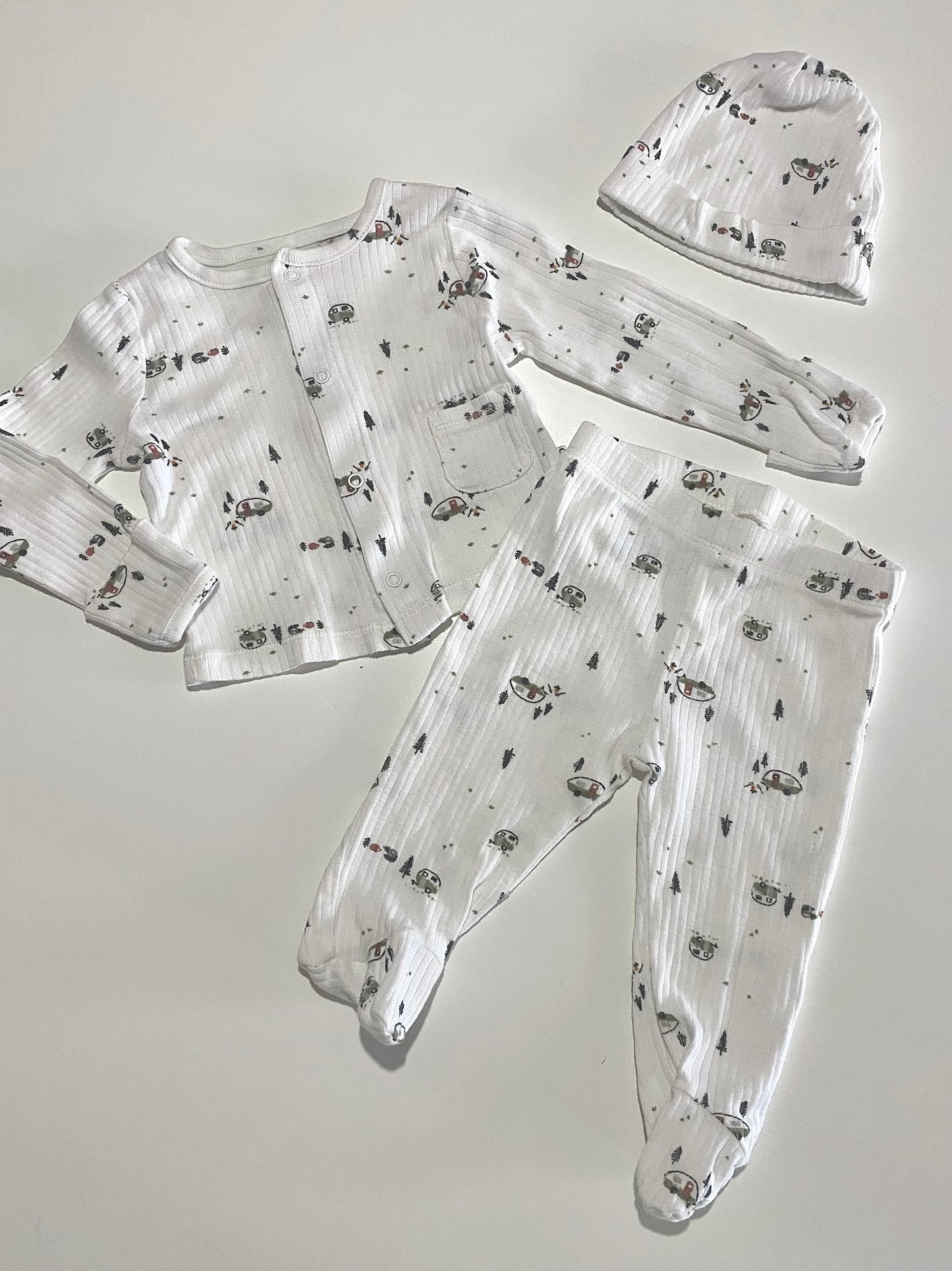 0-3 mois | Ensemble avec chapeau Gerber