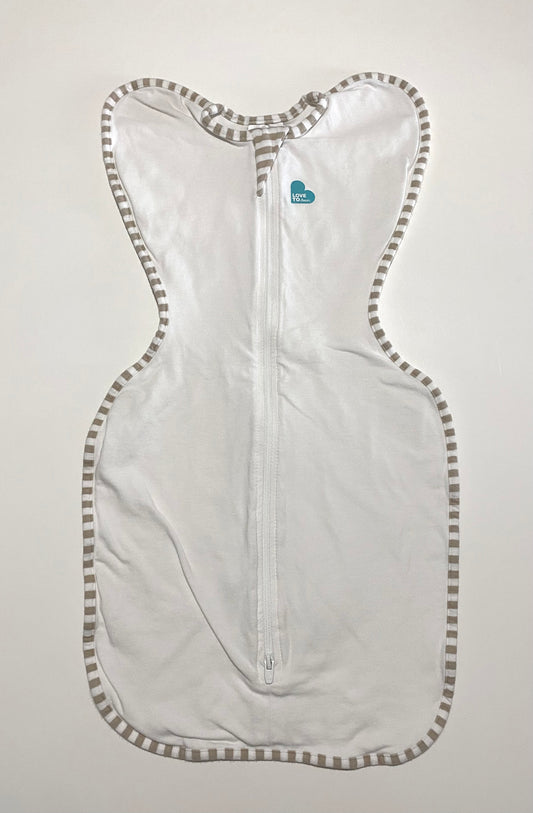 Small (8-13 lbs) | Emmailloteuse Love To Dream