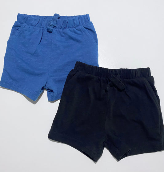 6-12 mois | Deux shorts George