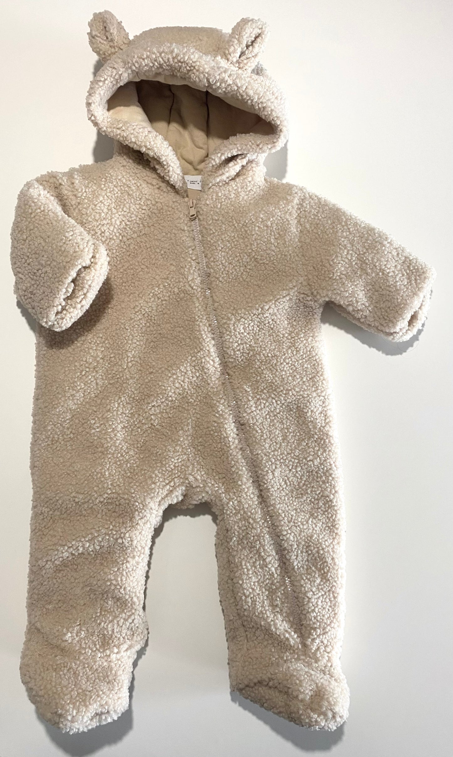 3-6 mois | Combinaison bouclée Minoti