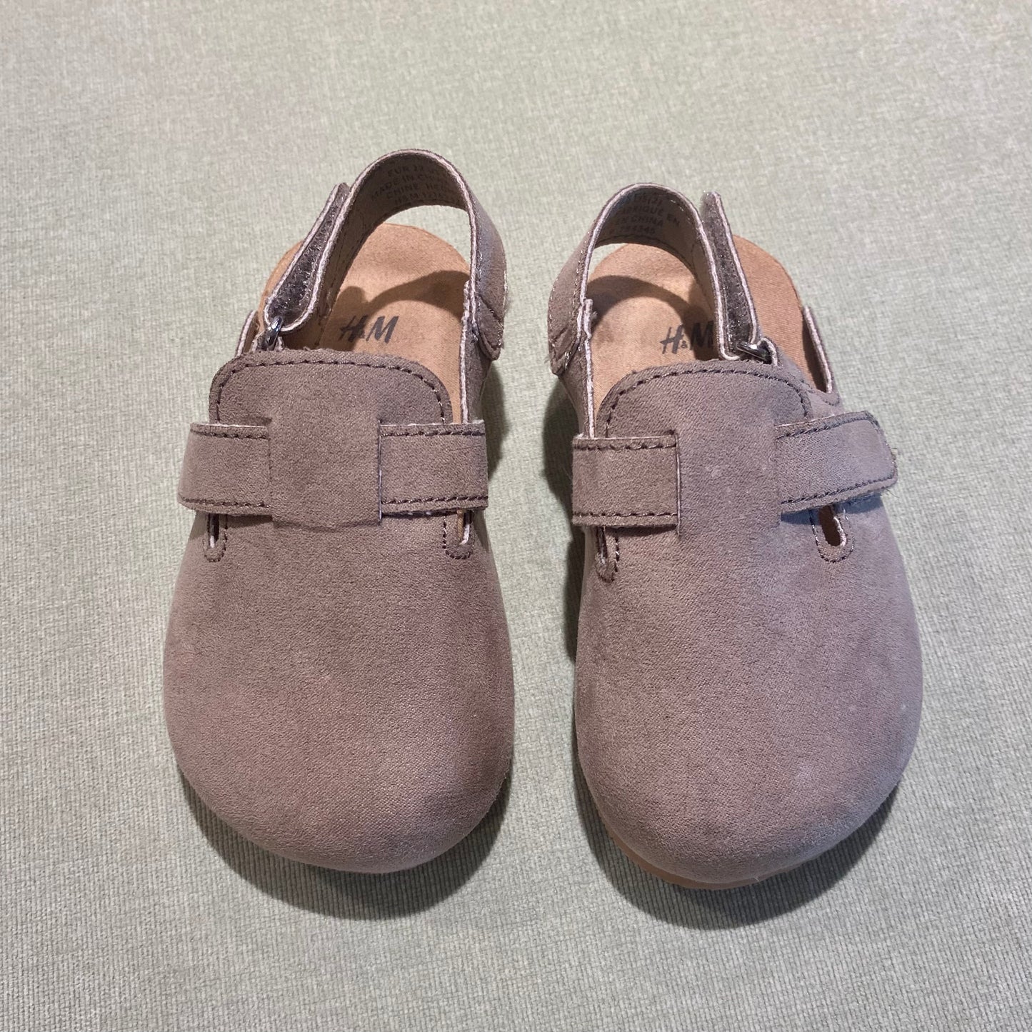 6 (22) | Sandales H&M