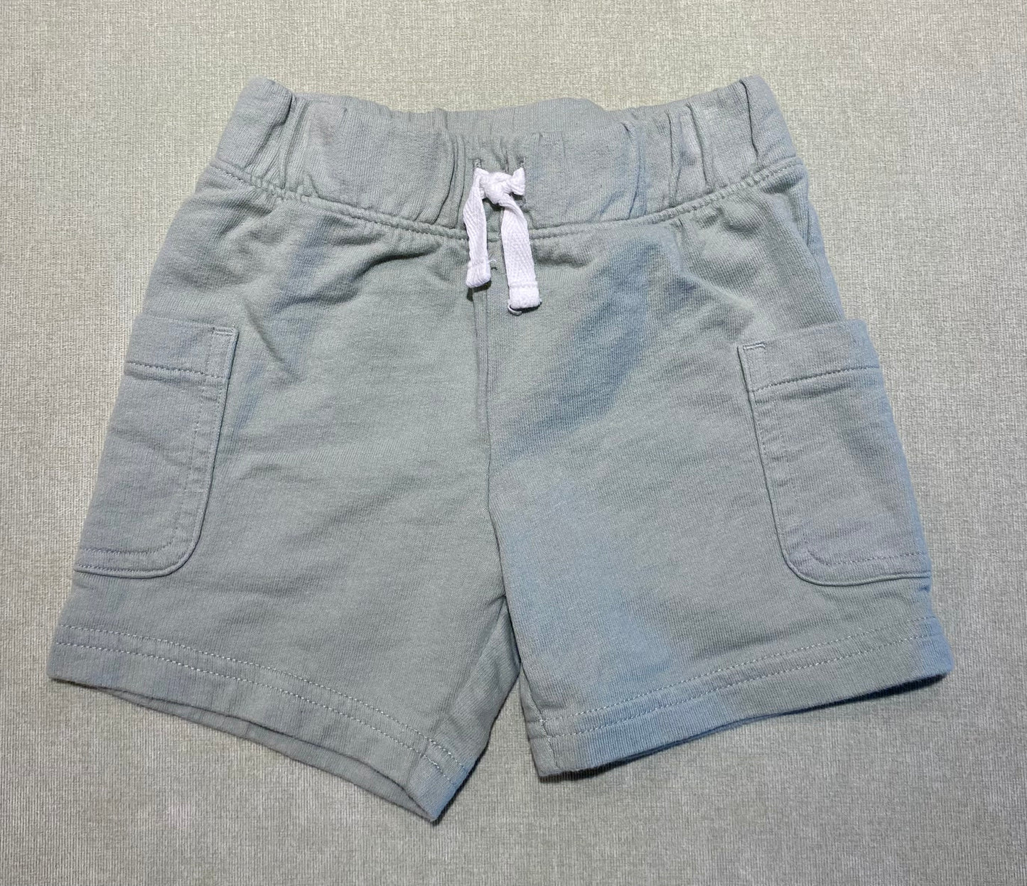 12-18 mois | Short Carter’s