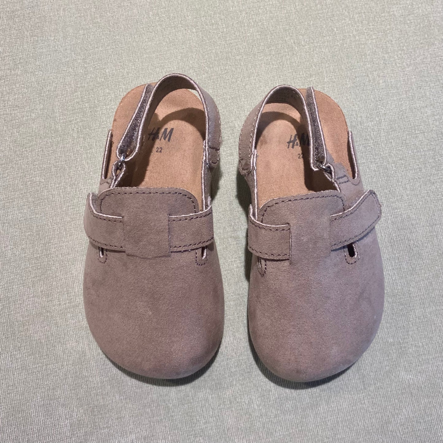 6 (22) | Sandales H&M