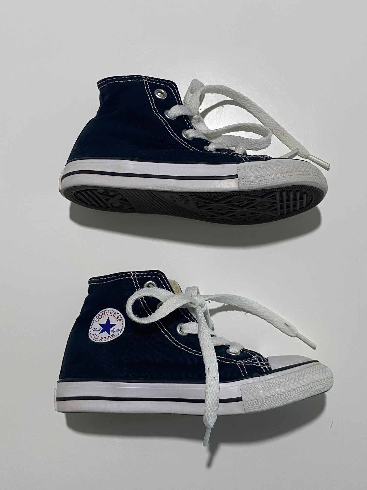 24 (8) | Chaussures Converse