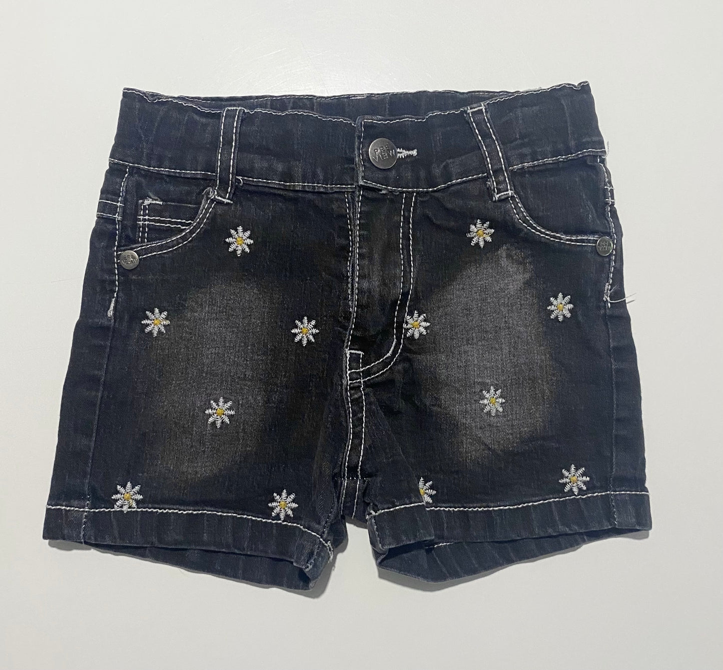 2 ans | Short Preview